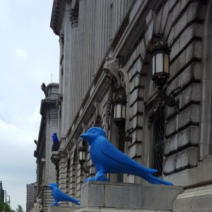 Outdoor Art in Downtown Cleveland | Giant Animal Art takes over downtown Cleveland and adds a splash of color to the city. Click through for more pictures!