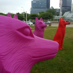 Outdoor Art in Downtown Cleveland | Giant Animal Art takes over downtown Cleveland and adds a splash of color to the city. Click through for more pictures!